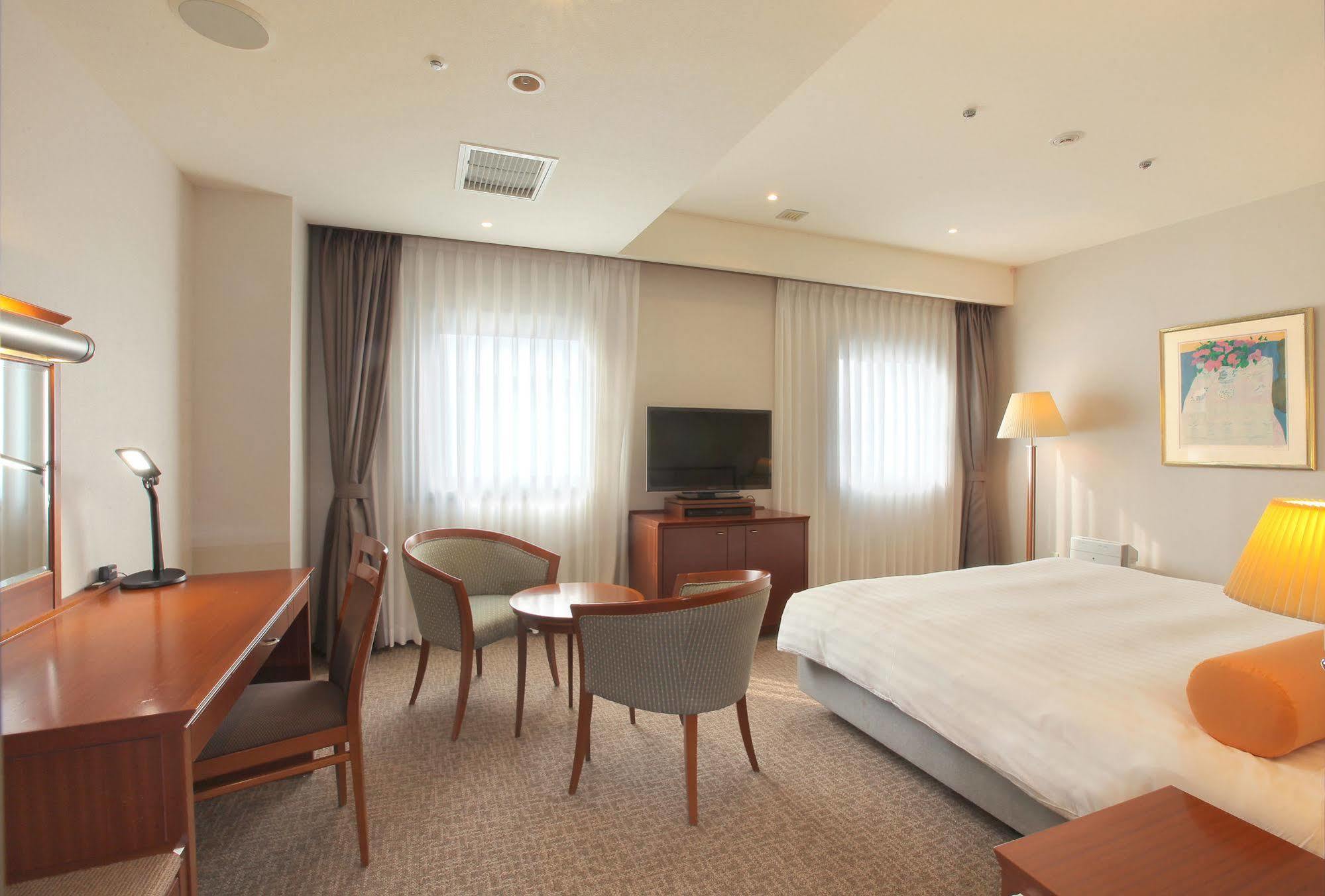 Odakyu Station Hotel Hon-Atsugi Dış mekan fotoğraf